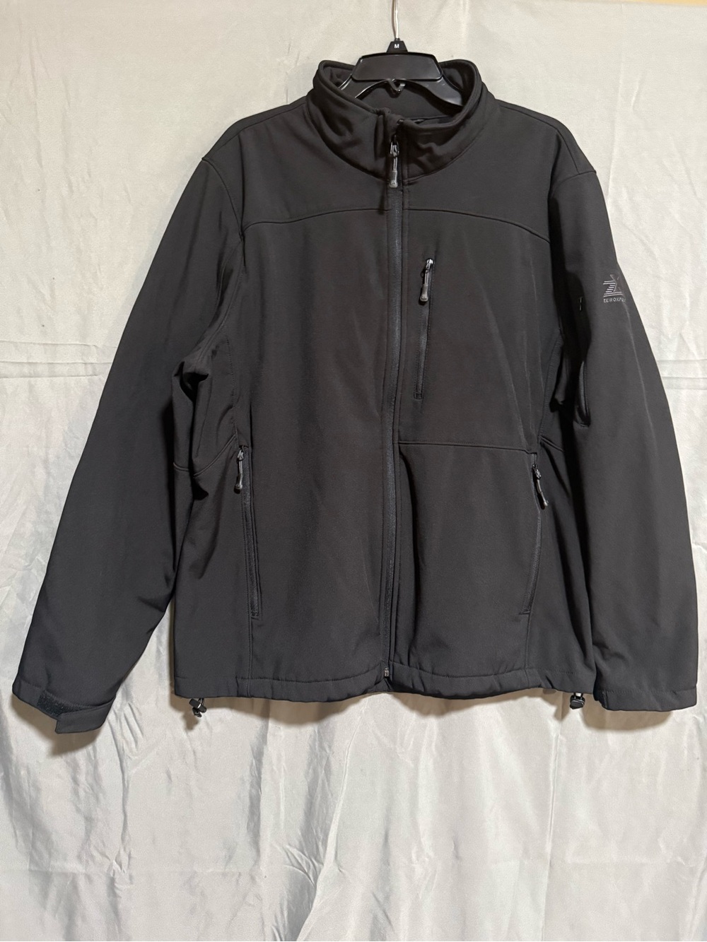 ZeroXposur Men's Black Softshell Performance Jacket